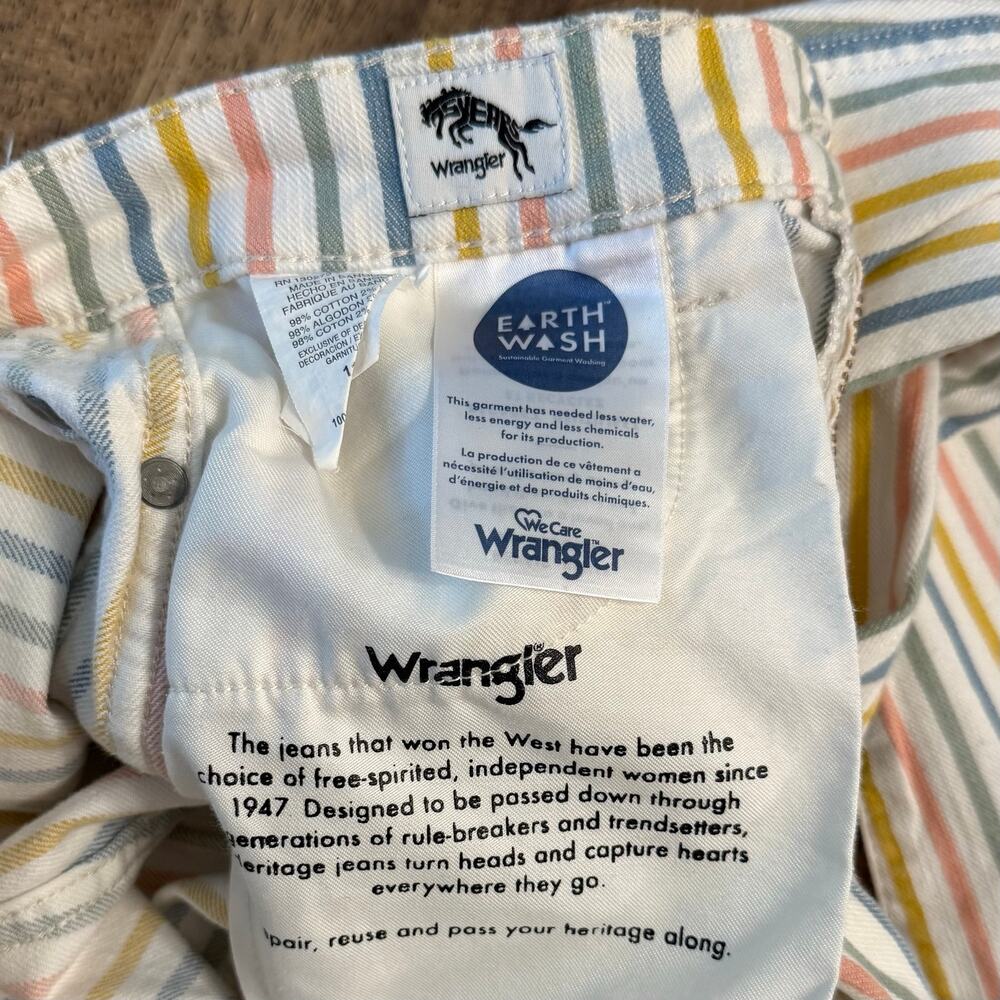 Wrangler Wanderer High Rise Flare Jean 622 Denim Vertical Stripes Women 28 x 30 - Picture 9 of 12